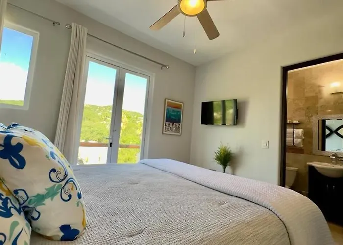 La Vista Penthouse *